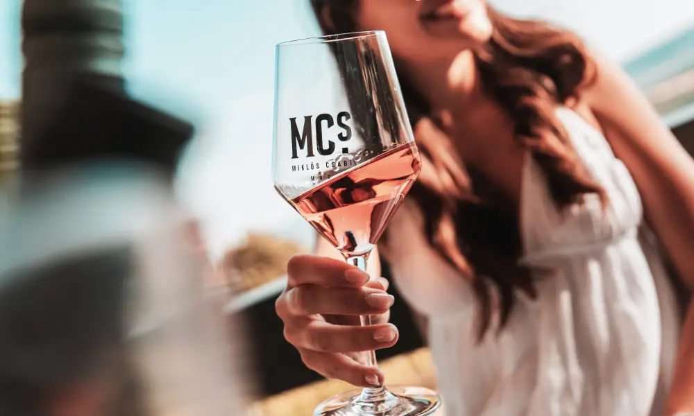 Pohárba töltött pillanatok