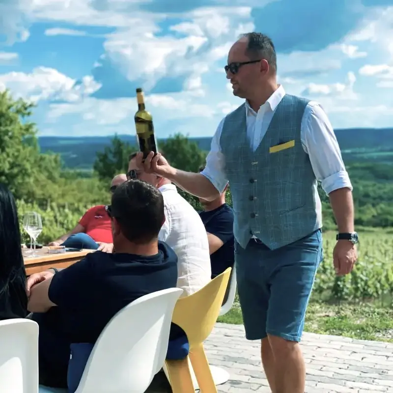 Több mint borozás Több mint borozás